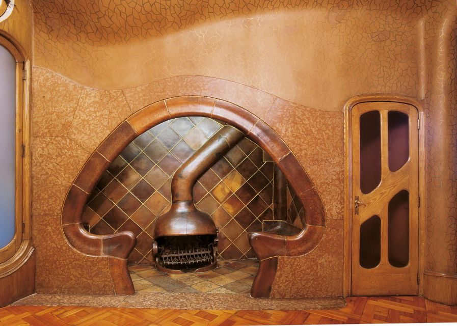 Gaudi's legacy. Exclusive tour to Park Güell and Casa Batlló - Is $227 per person a fair price?