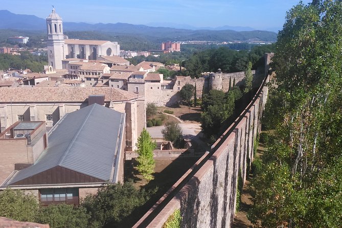 Girona and Besalu, Jewish History tour Small Group from Girona - Why Girona and Besalú work so well together