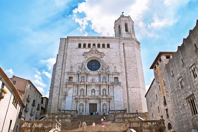 Girona & Dali Museum Small Group Tour with Pick-up from Barcelona - Key details before you book