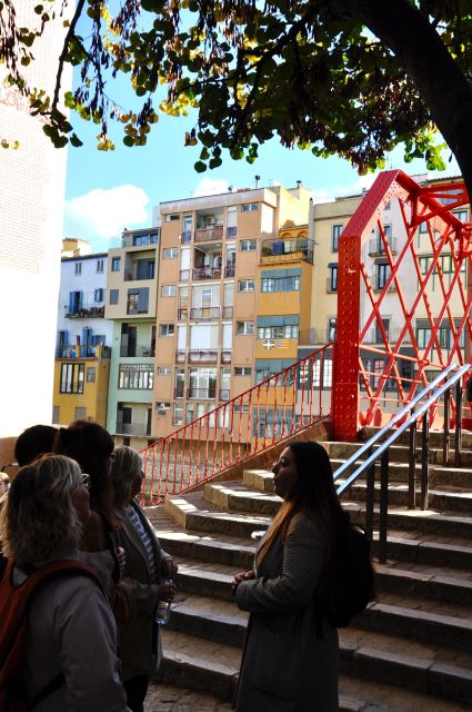 Girona Evening Food Tour & Tapas Bar Experience - Bridges, squares, and the city between bites
