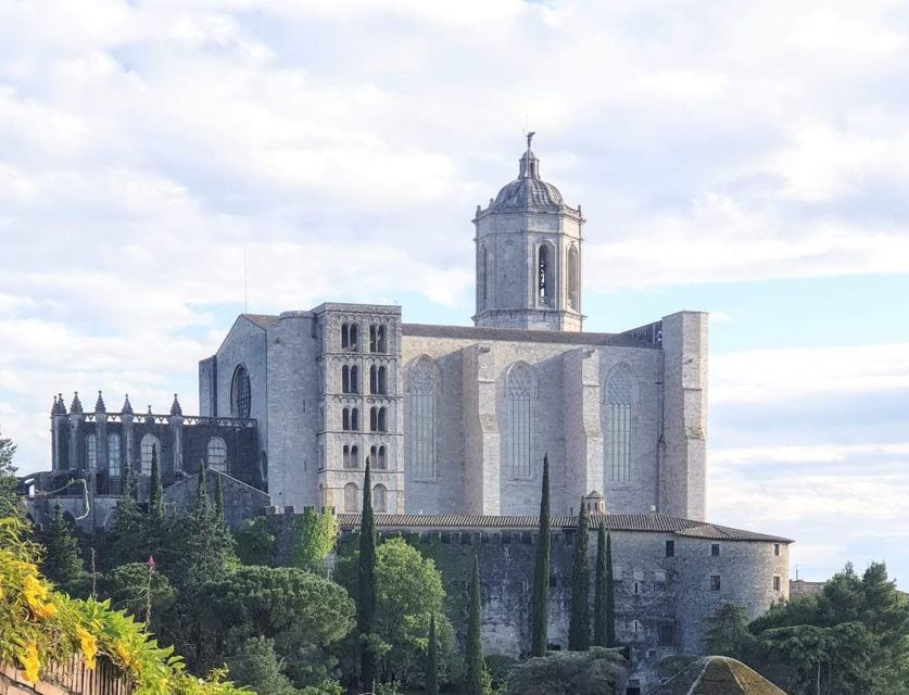 Girona: Game of Thrones Small Group Tour - Through the Call Jueu, Girona’s most atmospheric quarter