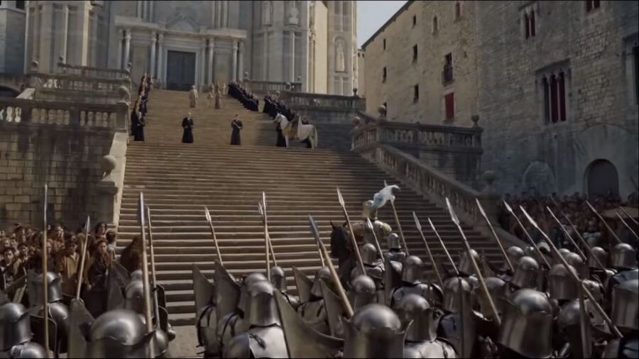 Girona: Game of Thrones Small Group Tour - Starting at Sant Feliu and Sant Martí’s famous stairs