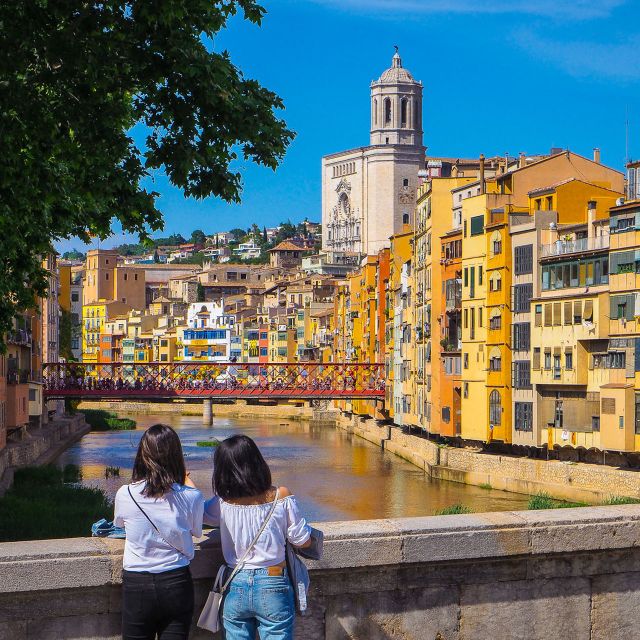 Girona: Guided 2-Hour Walking Tour with Food Tasting - Roman Girona and the first layer of the city