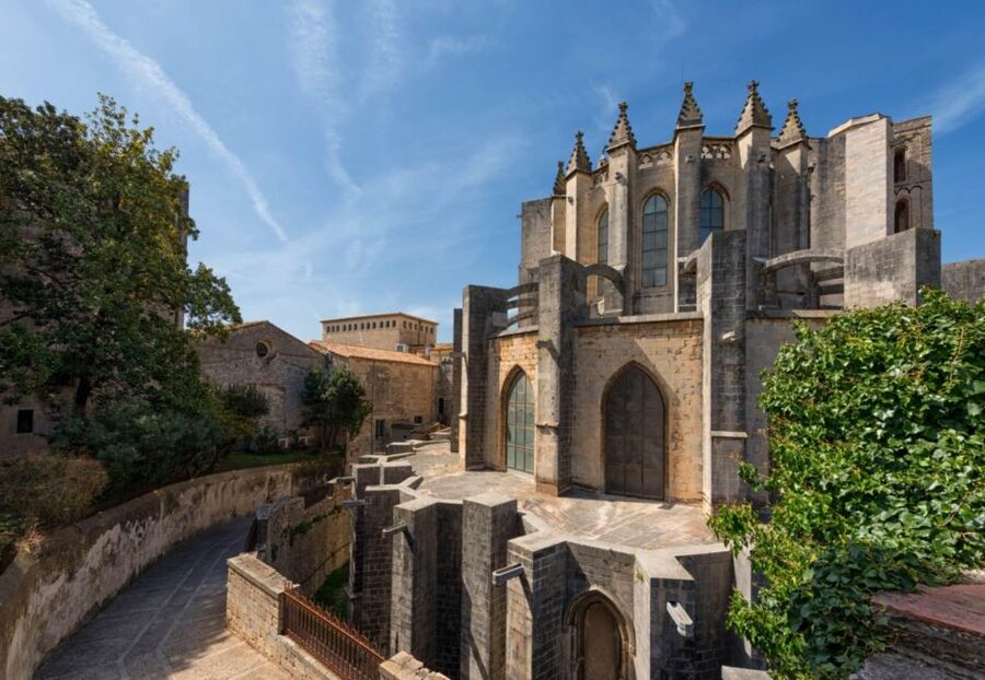 Girona: Self-guided Audio City Tour on Your Phone - A flexible way to meet Girona