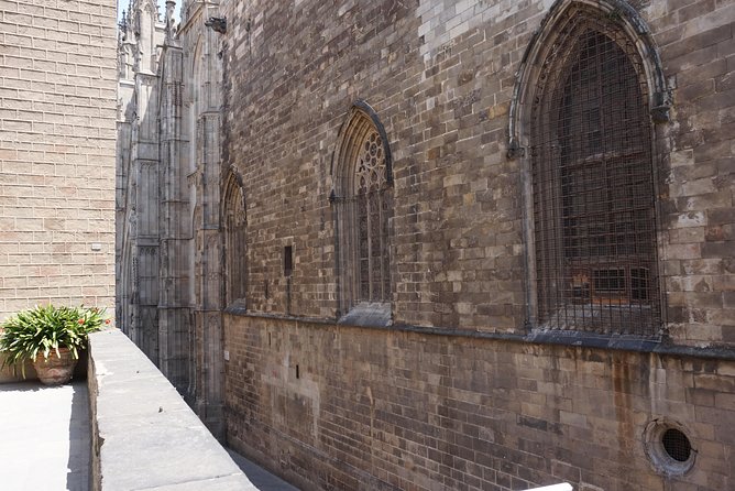 Gothic Quarter Insights & Tapas Experience - The Temple of Augustus and the Roman layer