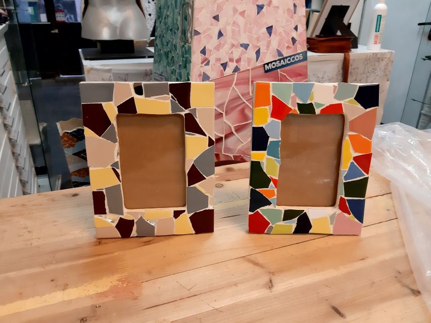 Guided Gaudí’s Trencadís Mosaic Workshop in Barcelona - How the class feels for families and first-timers