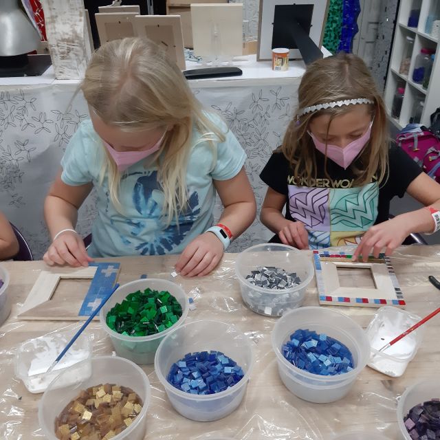 Guided Gaudí’s Trencadís Mosaic Workshop in Barcelona - Is $35 good value in Barcelona?