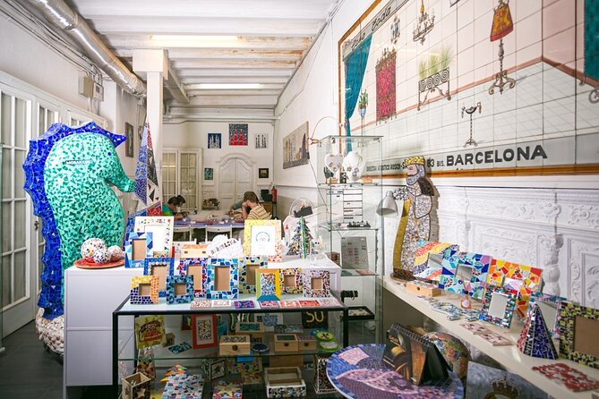 Guided Gaudí Trencadís Mosaic Workshop in Barcelona 2 Hours - Who will enjoy this most