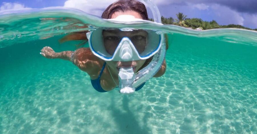 Guided Snorkel in Barcelona Beach - Getting equipped for the one-hour session