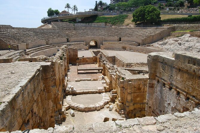 Guided Tour of Roman Tarragona - The Roman Circus and its vaulted galleries