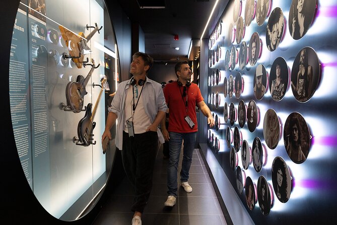 Guitar Legends Hall: Entrance to the Immersive Rock Museum - From blues bar to electric guitar history