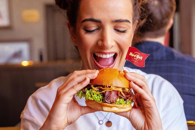 Hard Rock Cafe Barcelona with Set Lunch or Dinner - Service is usually friendly, but timing can slip