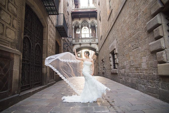 Instagram Photoshoot Tour in Barcelona - Why a Barcelona photo walk can be worth the cost