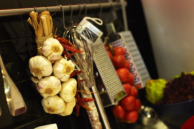 Interactive Paella & Market: Bottomless Wine & Rambla Views - What You Take Home Besides a Full Stomach