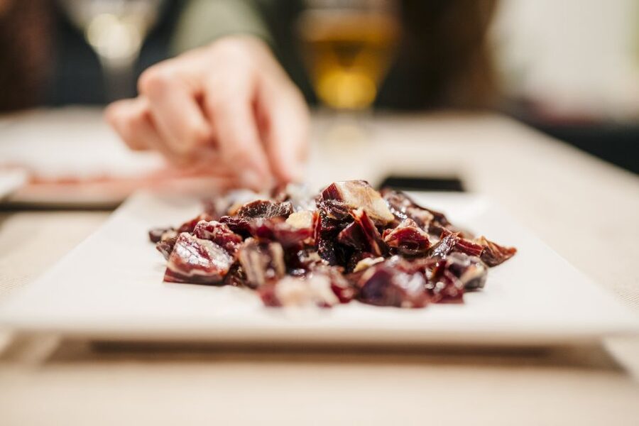 Jamón Experience Master Plus: Ham, Wine & Cheese Tasting - A private format with named guides