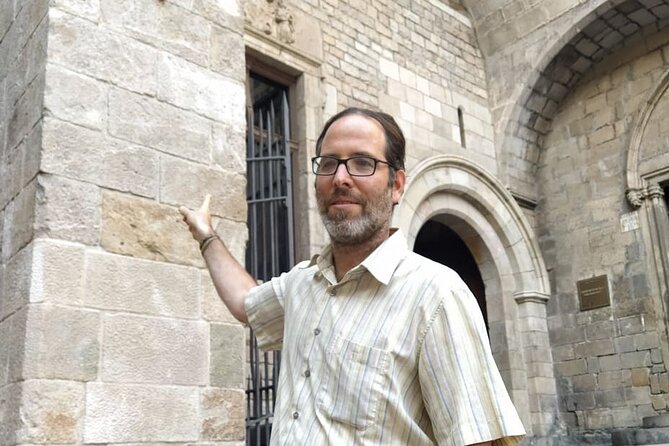 Jewish tour by Jewish Guide in Barcelona - The former Inquisition headquarters near Museu Frederic Marès