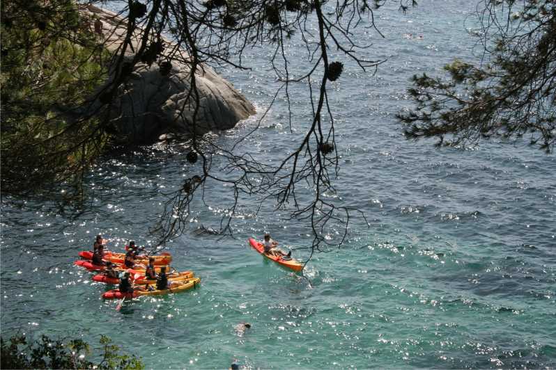 Kayak and Snorkel in Playa de Aro, Costa Brava - Paddling along the Costa Brava coves