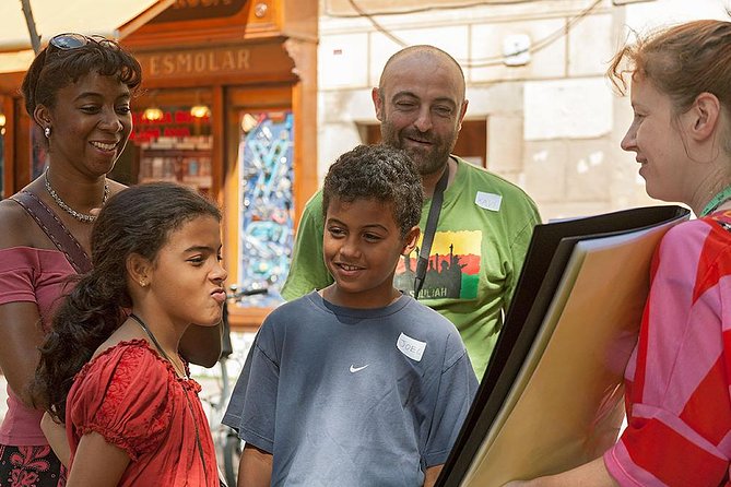 Kids and Family Gothic Quarter Walking Tour in Barcelona - Why this Gothic Quarter walk works for children