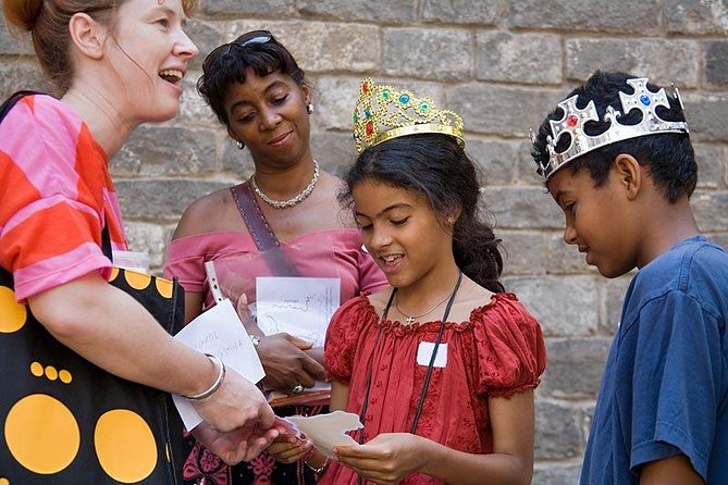 Kids and Family Gothic Quarter Walking Tour in Barcelona - The Giants Museum and Catalan tradition