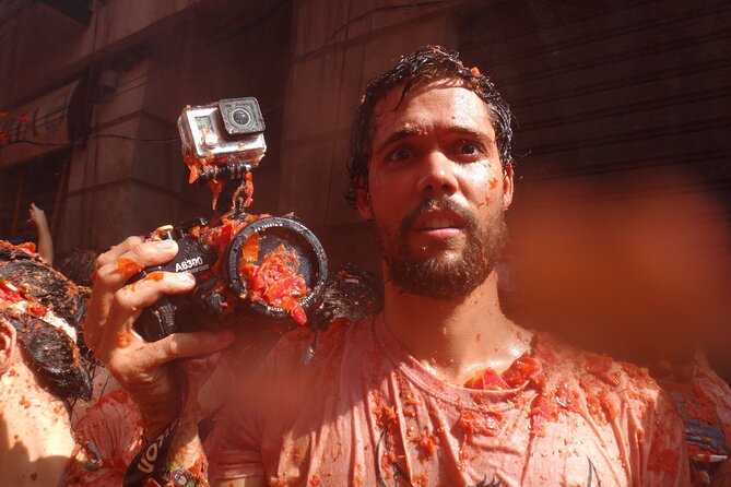 La Tomatina Day Trip from Barcelona with Ticket & Party Access - Why La Tomatina makes such a long day worthwhile
