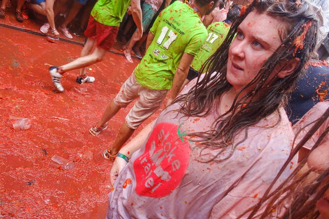 La Tomatina Day Trip from Barcelona with Ticket & Party Access - The physical demands are real