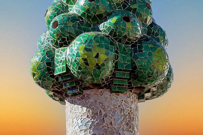 Life of Gaudi and Architectural | Walking Tour | 2h - How the guides shape the morning