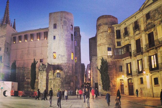 Luca’s Hidden Old Barcelona: the Gothic and El Born Tour - Key points at a glance