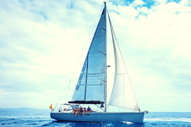 Luxury Private Yacht Sailing Tours in Barcelona - Leaving Marina Vela and getting settled