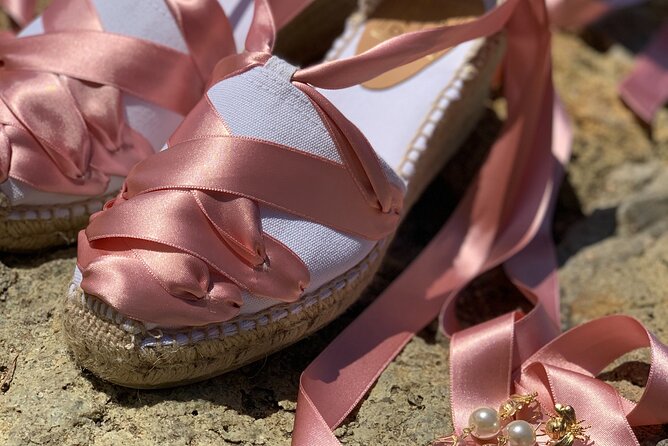 Make Authentic Espadrilles in Barcelona - Making and lacing your own pair