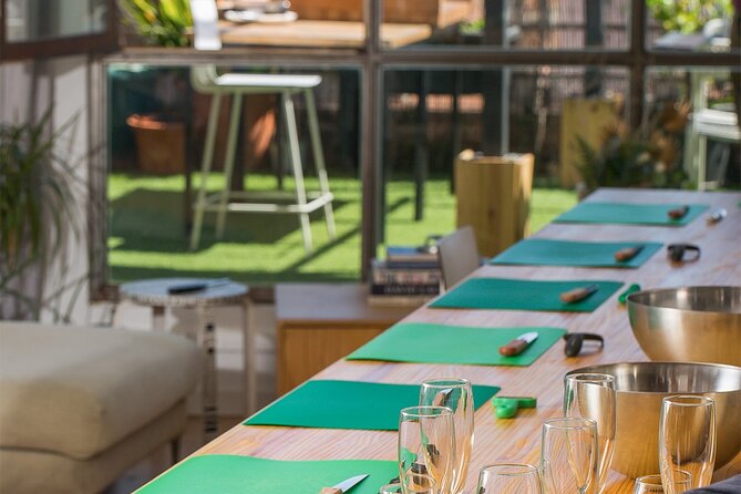 Make fresh pasta and Italian aperitivo In Barcelona - Location, timing, and practical details