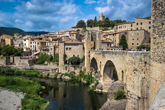 Medieval Three Villages Small Group Day Trip from Barcelona - Tavertet and Pantà de Sau: a short finish with wide views