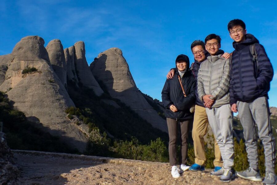 Montserrat: 6-Hour Tour with a Choice of 3 Levels of Hiking - The guides make the difference