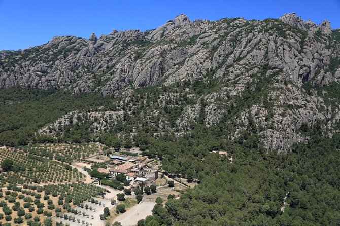 Montserrat & beyond private from Barcelona with different options - Family-friendly touches that actually help