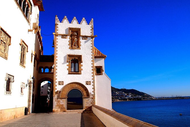 Montserrat Monastery with Easy Hike & Sitges Tour from Barcelona - The guides make the difference