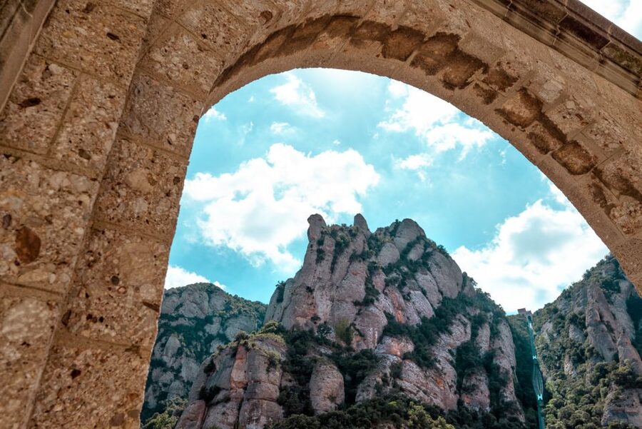 Montserrat: Morning or Afternoon Half-Day Trip with Pickup - Why Montserrat Makes a Fine Half-Day from Barcelona