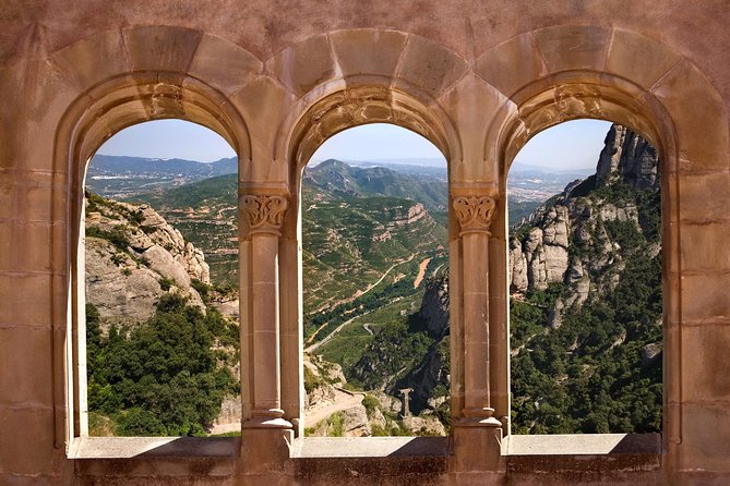 Montserrat Private Guided Tour with Pick up - Price, Group Size, and Real Value