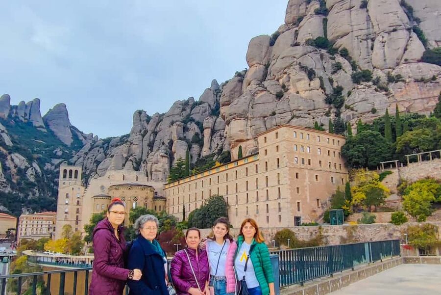 Montserrat Small Group Tour with Train and Cable Car - Returning by the Cremallera cogwheel train