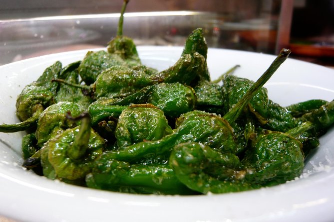 Night Tapas Walking Tour in Barcelona Modernist Area with Small Group and Dinner - What the $107.41 price really buys