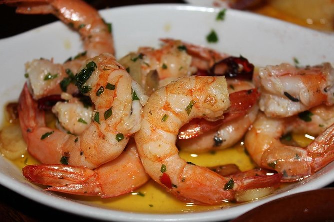 Night Tapas Walking Tour in Barcelona Modernist Area with Small Group and Dinner - Starting on Avinguda Diagonal at 7:00 PM