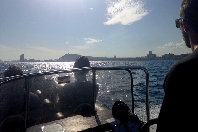 One-hour High-Speed Powerboat Ride - The harbor sights before the throttle opens