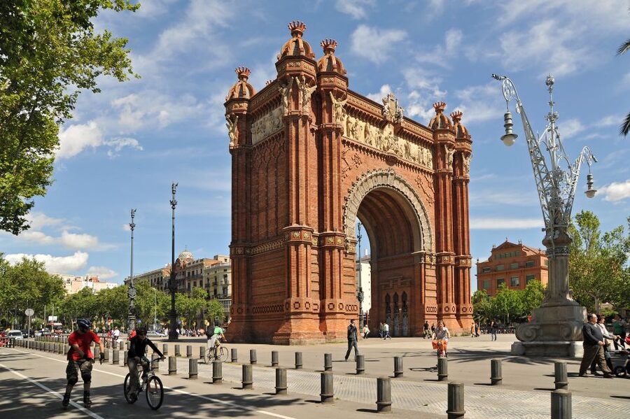 Panoramic Barcelona and Montserrat Excursion - Is $113 a fair price?