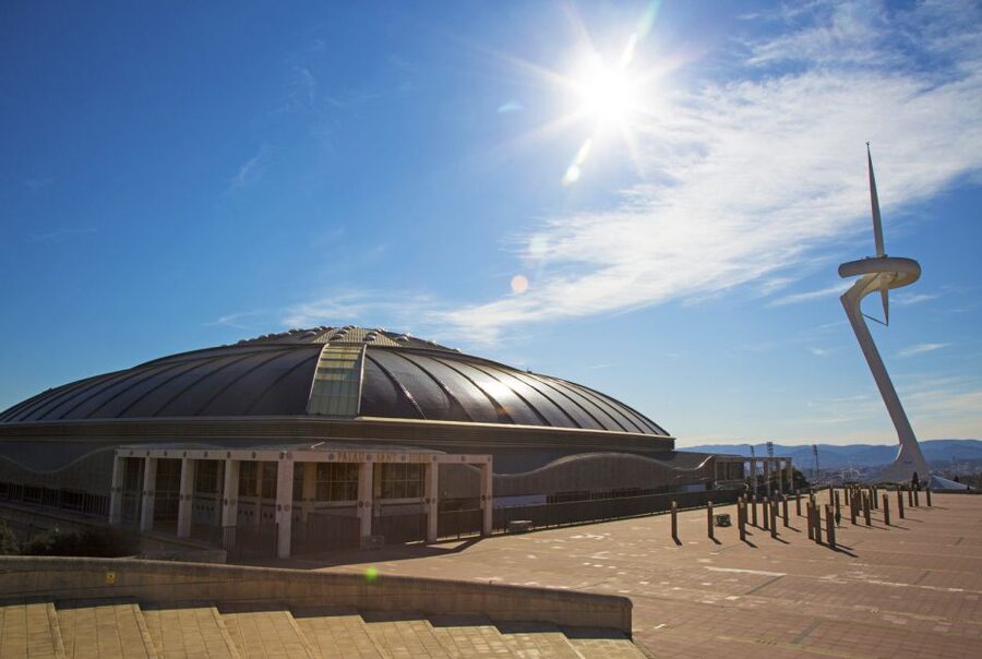Panoramic Barcelona and Montserrat Excursion - The cogwheel train makes the return special