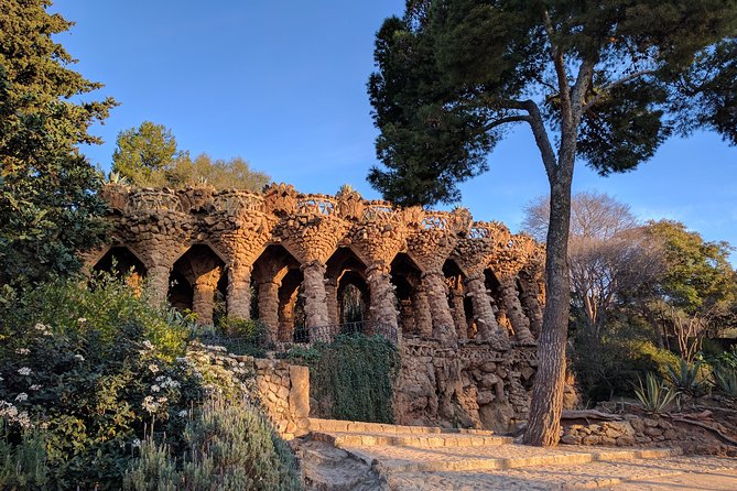 Park Guell and Sagrada Familia, Gaudí's Masterpieces Private Tour - What the $390.48 price really buys