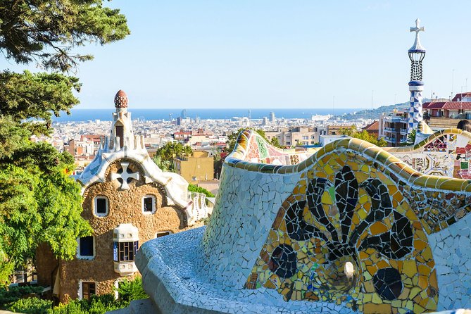 Park Guell Guided Tour with Skip the Line Tickets - The terrace, winding bench, and Barcelona views