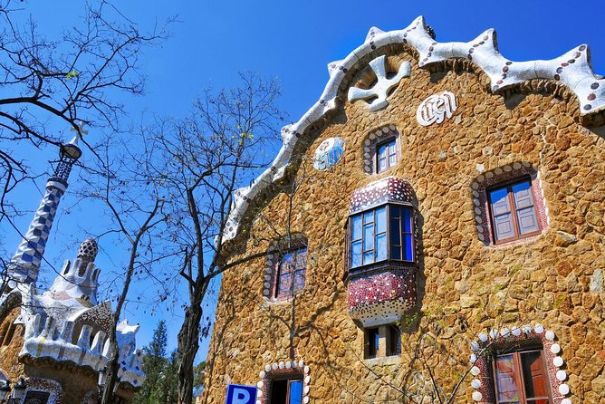 Park Guell Guided Tour with Skip the Line Tickets - Viaducts, porticoes, and Gaudí’s use of nature
