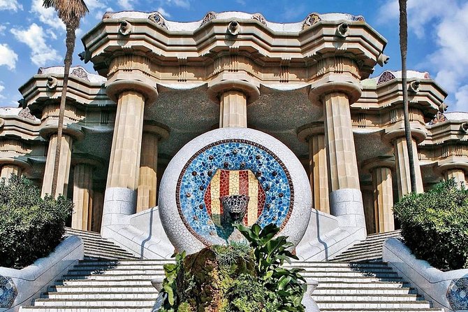 Park Güell with Skip the line tickets and Hotel Pickup - The Hypostyle Room and Nature Square