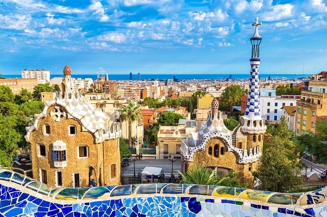 Park Güell with Skip the line tickets and Hotel Pickup - The Guides Make the Difference