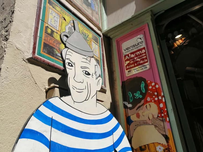 Picasso Museum and Walking Tour Plus Wine Tasting Upgrade - Picasso’s Barcelona starts at Els Quatre Gats