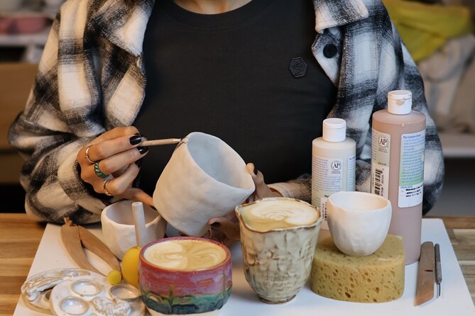 Pottery Workshop and Wine – Barcelona - Personal instruction in a central Barcelona studio