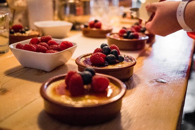 Premium Paella Cooking Class & 10 Spanish Tapas - Timing, transport, and small practical details